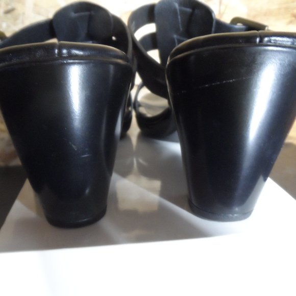 Sofft Black Sandals - Size 8M - Picture 4 of 7